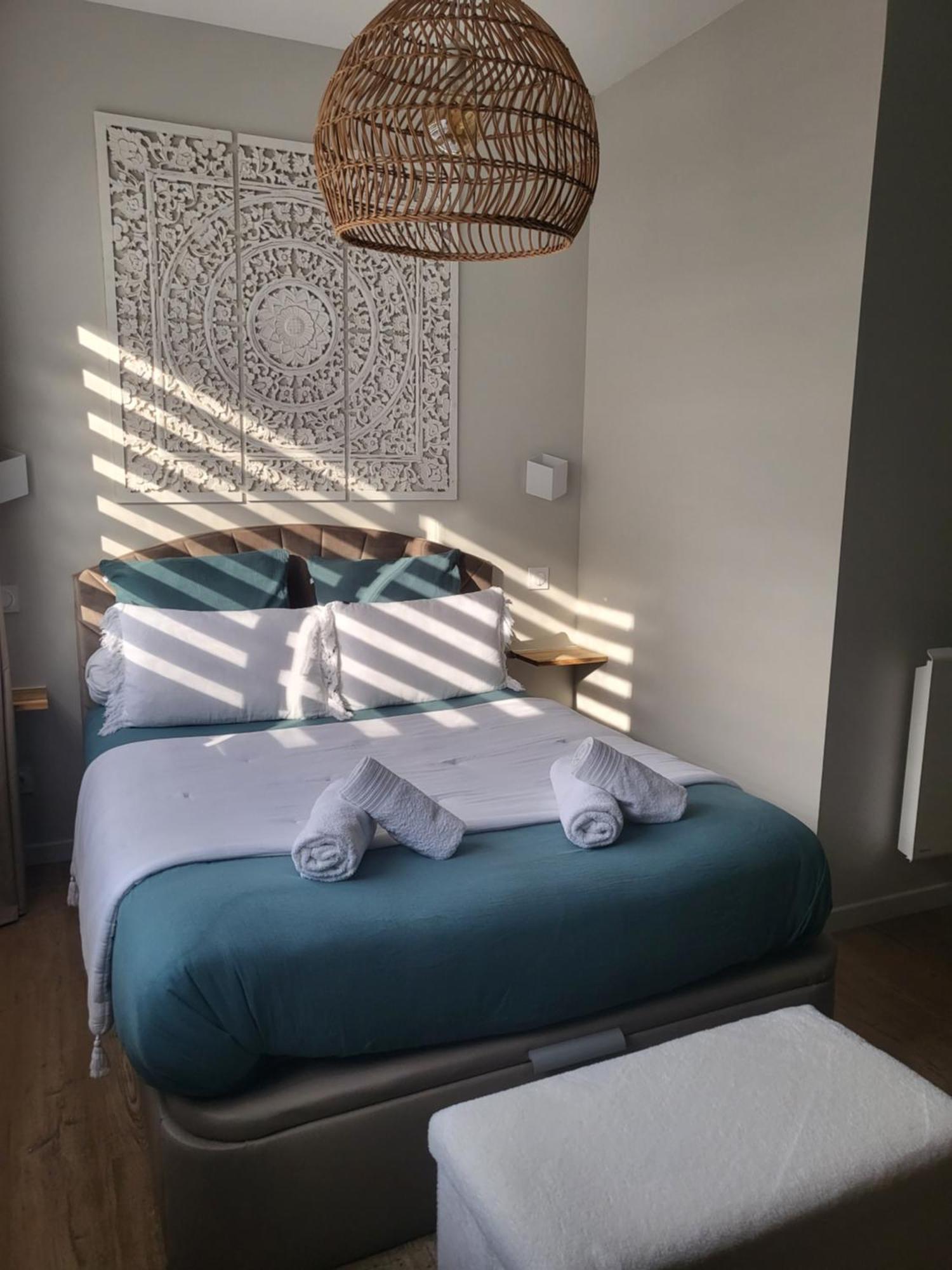 La Petite Perle De Quimper Bed & Breakfast ภายนอก รูปภาพ